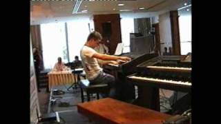 Dennis Sbirenda plays "Scandal" (E-Sound Competition 2010) (EL-90, Electone)