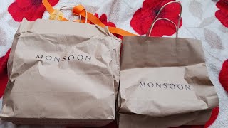 Monsoon Stylist Social with Hannah Skelley Goody Bag Discussion