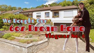 Vlogmas Day 12 (Vlog #6): We bought our 1960s Dream House