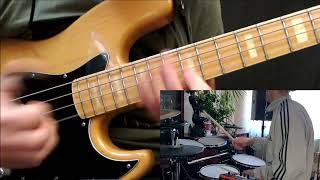 Slap bass with delay Cambridge Bass Lessons Drum playthrough