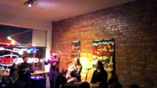 Reflejos - Llorona - Live at Cruzao Arepa Bar