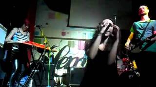 Cada Payaso + El Funeral - Chorro de Leche