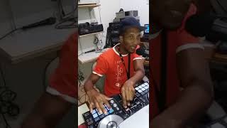 "New Music, New Artist" Alert!!!!!! "Colour Code Premier- Dez I"