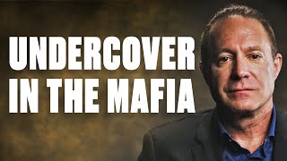 FBI Agent On Infiltrating The Mafia, Murder & Mob War | Minutes With