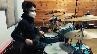 Pinguini tattici nucleari, pastello bianco drum cover