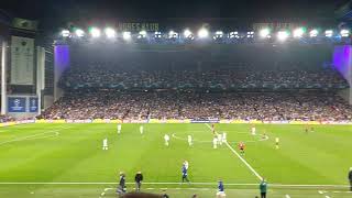 Glæden for københavnske fans og spillere med målet mod Manchester