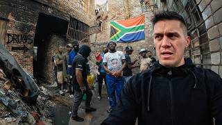 I ENTER THE ABANDONED BUILDINGS OF SOUTH AFRICAN CRIM1NALS (I can’t believe it) 🇿🇦