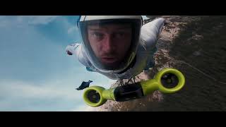 The Electrified Wingsuit - Peter Salzmann/BMW - DC