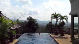 Saludos desde Tailandia...pasándolo mal...The Pavilions. Ph