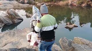 बुड़मू प्रखंड के धोरा धोरा और झिरका जलप्रपात में भी उमड़ी पर्यटकों की भीड़...