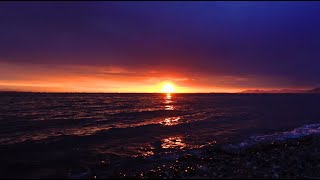 Just a Little Longer | Piano Music When You Can't Leave Your Lover's Arms