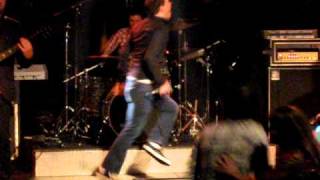 MANIC BLOOM PUSH OFF THE GROUND The Rutledge 01-28-11
