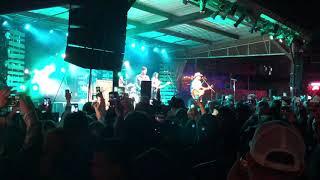 Randy Rogers - Buy Myself A Chance Live at Floores