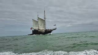Rough boat ride in Portugal 🤣🤣 April 2025 💜