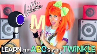 Learn The Letter M w/ Twinkle Time (ABC's) The Alphabet in English y En Espanol | Videos For Kids