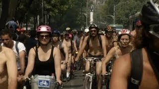 Cyclists Bare All in Mexico City