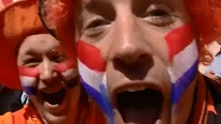 Servië & Montenegro - NEDERLAND 0-1   WK 2006 - Lachen met die Hollanders