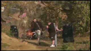 Fallobstfresser - Break the Silence (Musikvideo)