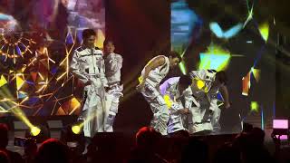 1ST ONE - KUNG SAAN SAAN ( Live Performance ) at ALL IN 1ST ONE FINALE CONCERT