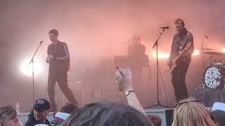 Barselona: Vi er her ikke for evigt, men vi er her lidt endnu - Tivoli Friheden 2025