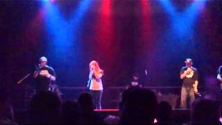 Magister Ninja- Kołysanka/Deszcz-fragmenty live (Dekompresja, występ przed Slums Attack/CNO2 Tour)