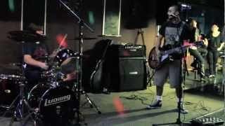 The DubEs Live