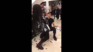 Jess Furneaux @ Selfridges Rock ‘n Roll Christmas Parade