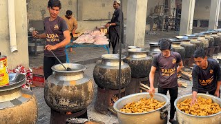 Traditional Pakistani Night Wedding Cuisine | Crispy Finger Fish | Special Beef Qorma Banquet