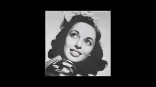 "Moonshine Over Kentucky" (1938) - Bunny Berigan live from the Paradise Restaurant NYC.