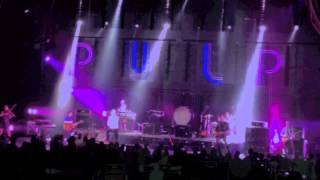 PULP - "Common People" LIVE @ Radio City Music Hall, New York City - Apr 10 2012