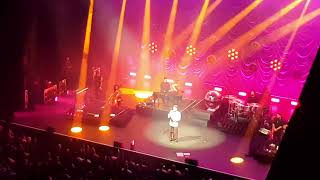 Die for you - Calum Scott / Live du 15.11.2025 / Salle Pleyel - Paris
