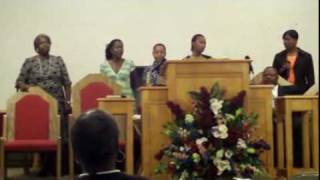 Gail Manning & The Macedonia M.B. Church Choir/Spirit-Fall Down