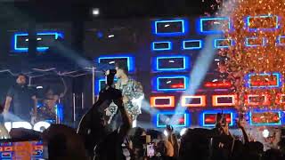 Millind Gaba concert - singing aayi ho kahan se gori
