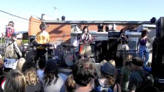 Kite Flying Robot - Solid Gold (Norman Music Festival 4, Norman, OK)