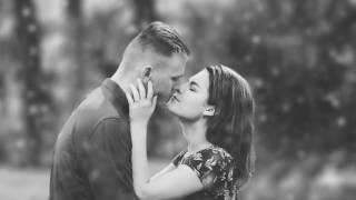 Parallex Effect For December Wedding