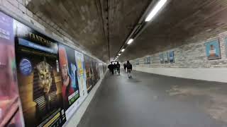 💎 Drumul scurt. De la Muzeul de Istorie Naturală direct în stația de metrou