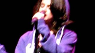 Selena Gomez & The Scene - Kiss & Tell [12.20.09]