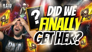 👑 Blasting Sacred Shards for DUCHESS! 🔥 RAID Shadow Legends
