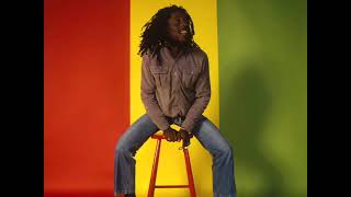 Dennis Brown interview in Finland (Summer 1986)