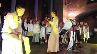 Sophia Efthimiou leads Hackney Harmony singing Tender by Blur