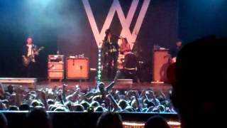 With Ears To See and Eyes To Hear (Live) - Sleeping With Sirens