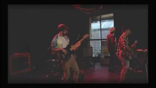 Low Bats - Sandy (Live @ Gare Saint-Sauveur)