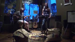 Meredith sings 2:22 at Picasso's Open Mic