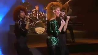 Reba McEntire — "Respect" — Live | 1988