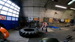 sledgehammer on tire workout