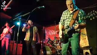 JOHNNY B. GOODE (CHUCK BERRY COVER) THE FEVER