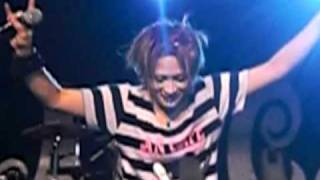 Nyappy go around the world II!!!!!
