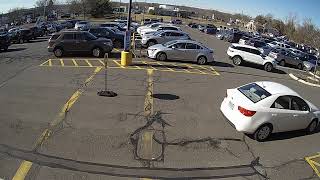 Wallingford police investigate purse snatching