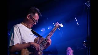 2025 07 10 #民主練習中 #電影音樂會 CD第四曲 貝斯開場。#pigheadskin jazzy band #朱頭皮 爵士樂團