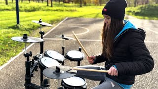 Creating Drum Covers Outdoors with a Portable Electronic Drum Kit!